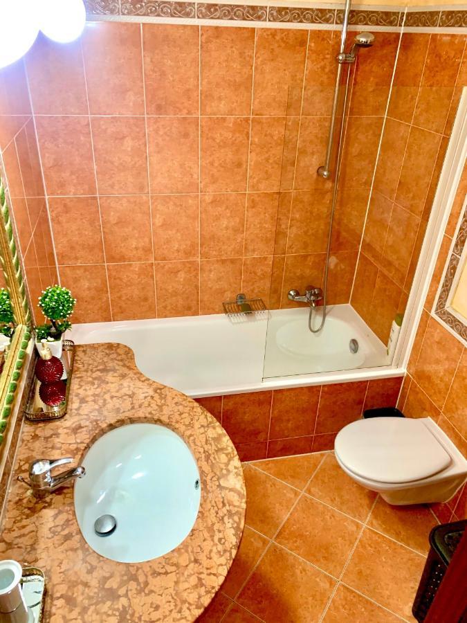 Atico Deluxe: Coastal Oasis with Pool, Gym & Terrace Apartment Roquetas de Mar Exterior photo
